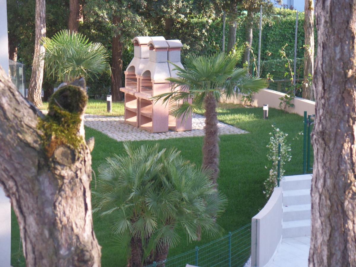 Residence Melograno Bibione Kültér fotó