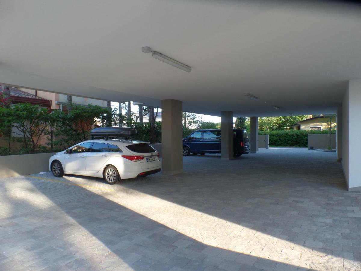 Residence Melograno Bibione Kültér fotó