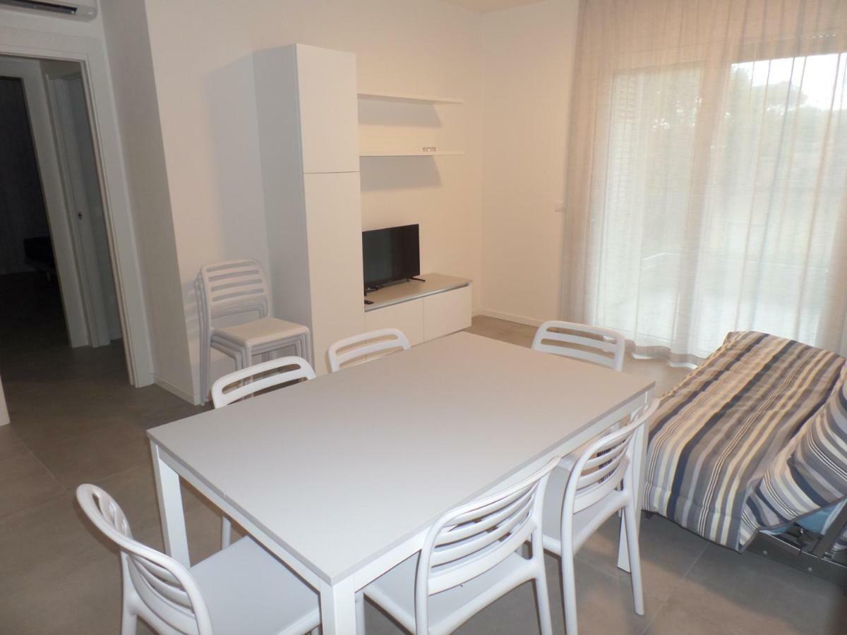 Residence Melograno Bibione Kültér fotó
